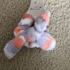 Striped fluffy scrunchies 2 pieces set